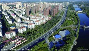區(qū)域經(jīng)濟發(fā)展要擺脫路徑依賴，主動轉(zhuǎn)型突破