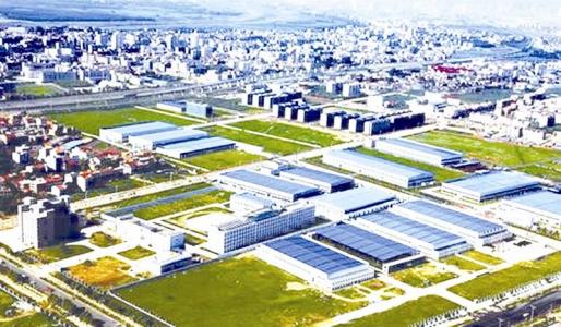 2016年，襄陽高新區(qū)營收突破3000億大關(guān)