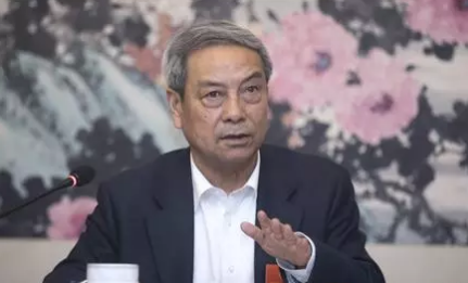 陳錫文：中國農(nóng)村還有5.7億人，判斷鄉(xiāng)村情況要靠科學(xué)統(tǒng)計(jì)而不是返鄉(xiāng)故事！